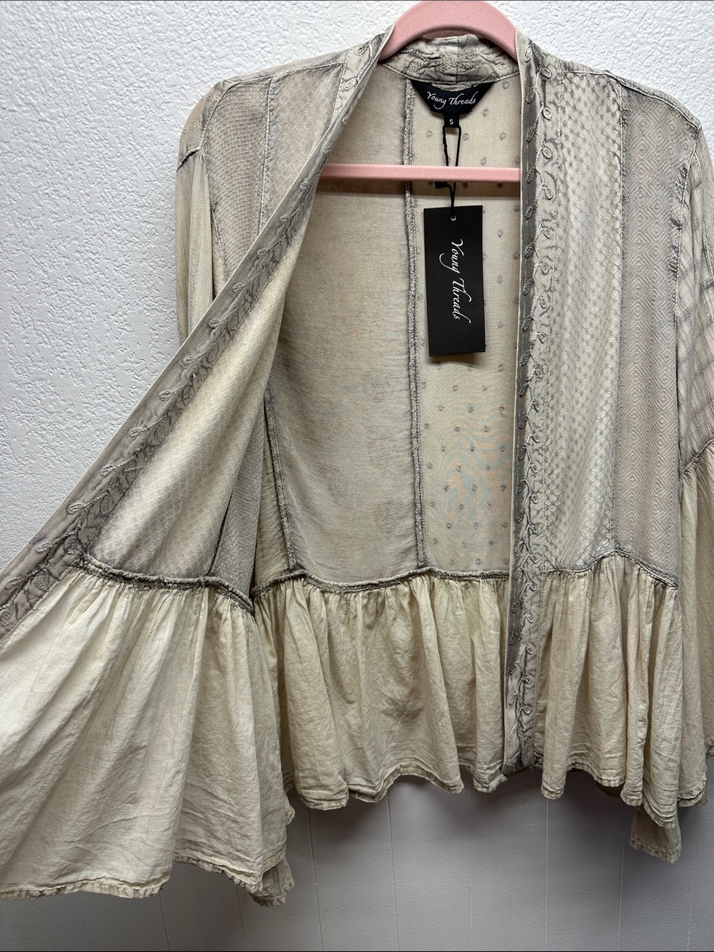 K167 Young Threads Boho Patchwork Shrug/Kimono Flared Sleeves Taupe/Latte’ NWT - Picture 6 of 12